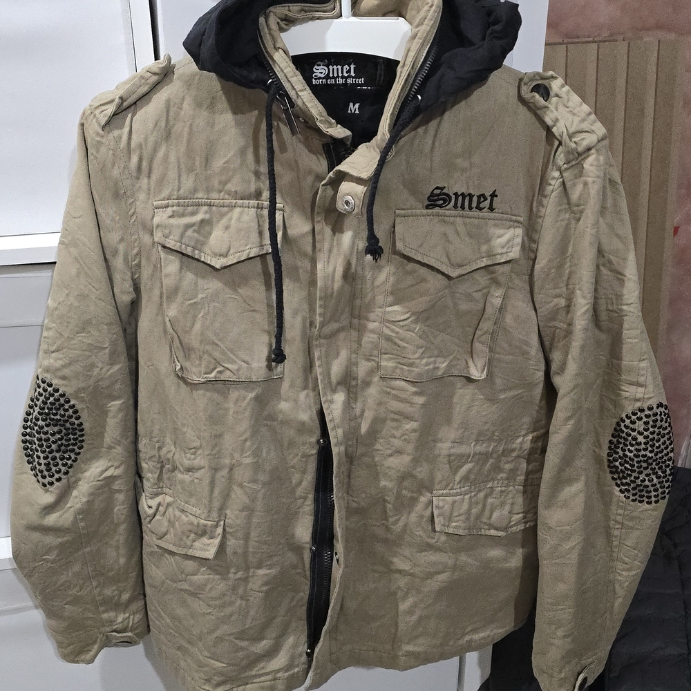 Men's Tan Jacket with Black Accents